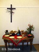 * Z DĚNÍ VE MĚSTĚ