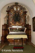 * Z DĚNÍ VE MĚSTĚ