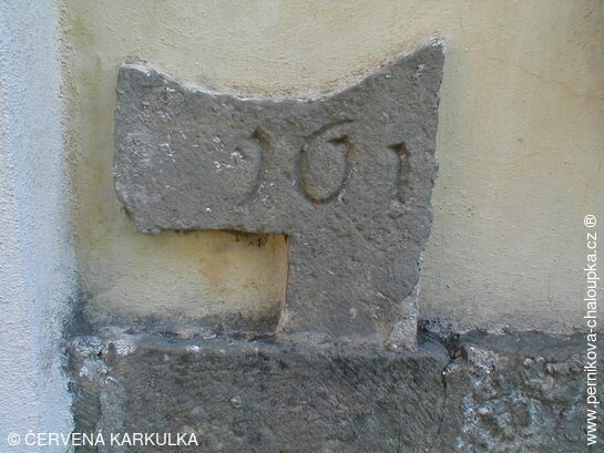 Fragment kamenného kříže